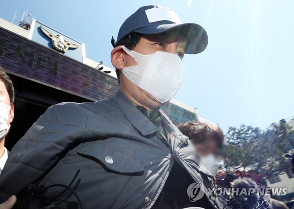 라임자산운용 사태의 핵심 인물로 지목된 김봉현 스타모빌리티 회장이 구속됐다. [사진=연합뉴스]