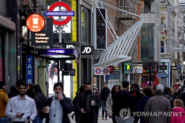 지난 20일 영국 런던의 거리 [사진=AFP/연합뉴스]