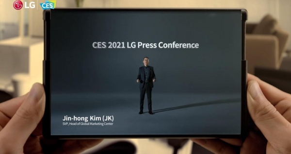 지난 11일 CES 2021에서 공개된 'LG 롤러블' [사진=LG CES행사 영상 캡처]