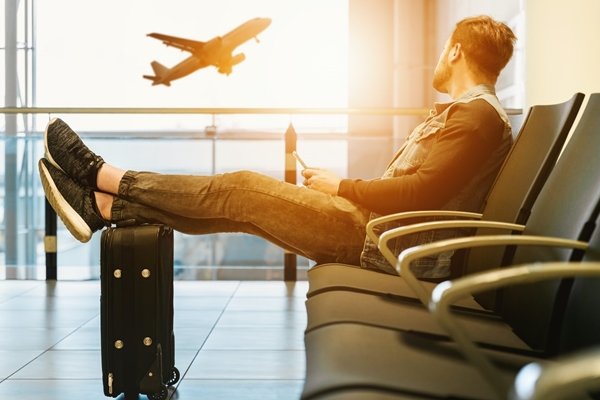 '위드 코로나' 시행으로 항공·여행·면세업계 정상화에 대한 기대가 커지고 있다. [사진=언스플래시]