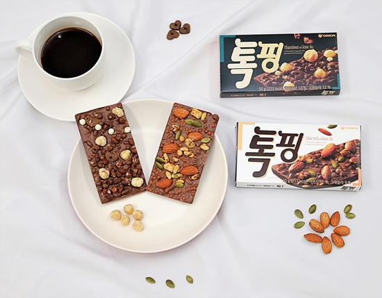 오리온 토핑 초콜릿 신제품 ‘톡핑' 제품 연출 이미지 [사진=오리온 제공]