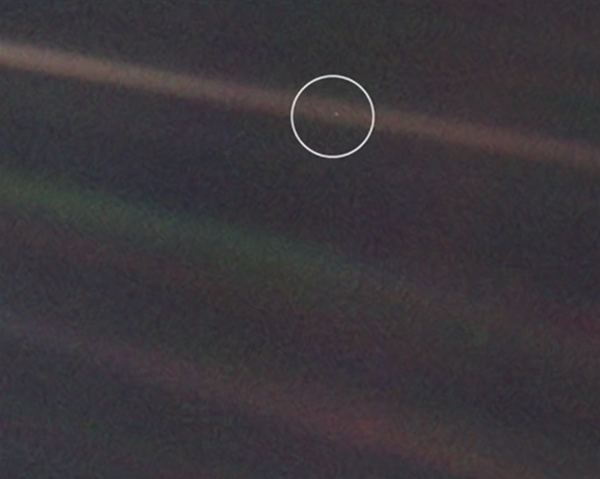 '창백한 푸른 점' 지구 [사진=미국 항공우주국(NASA) 유튜브 채널에서 캡쳐]