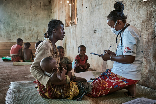 지난해 4월 마다가스카르 동남 지역에서 발생한 극심한 식량 및 영양실조 위기 현장 [사진=국경없는의사회 제공]