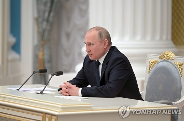 블라디미르 푸틴 러시아 대통령이 지난 2월 24일 우크라이나 침공을 결정하면서 전 세계에 큰 충격을 줬다. [사진=EPA/연합뉴스]