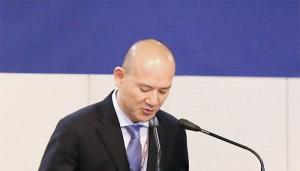 사내이사 내려놓는 이해욱 대림 회장, '갑질' 이미지 벗을까?...여전한 ... - 뉴스 썸네일 이미지